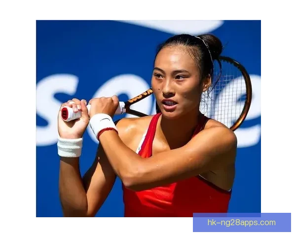 以诺娃护卫郑钦文亚洲三姐荣誉 以诺娃护卫郑钦文亚洲三姐荣誉